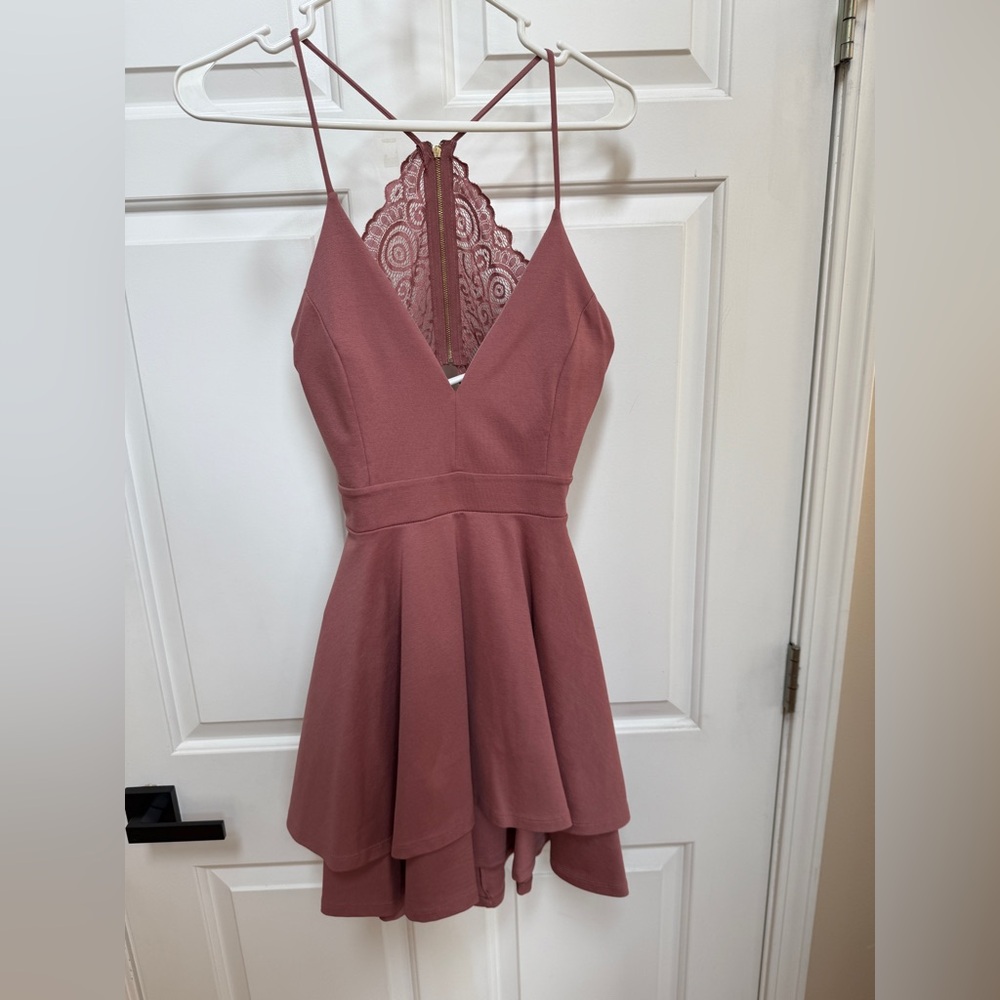 Windsor Mauve Lace-Back Mini Dress